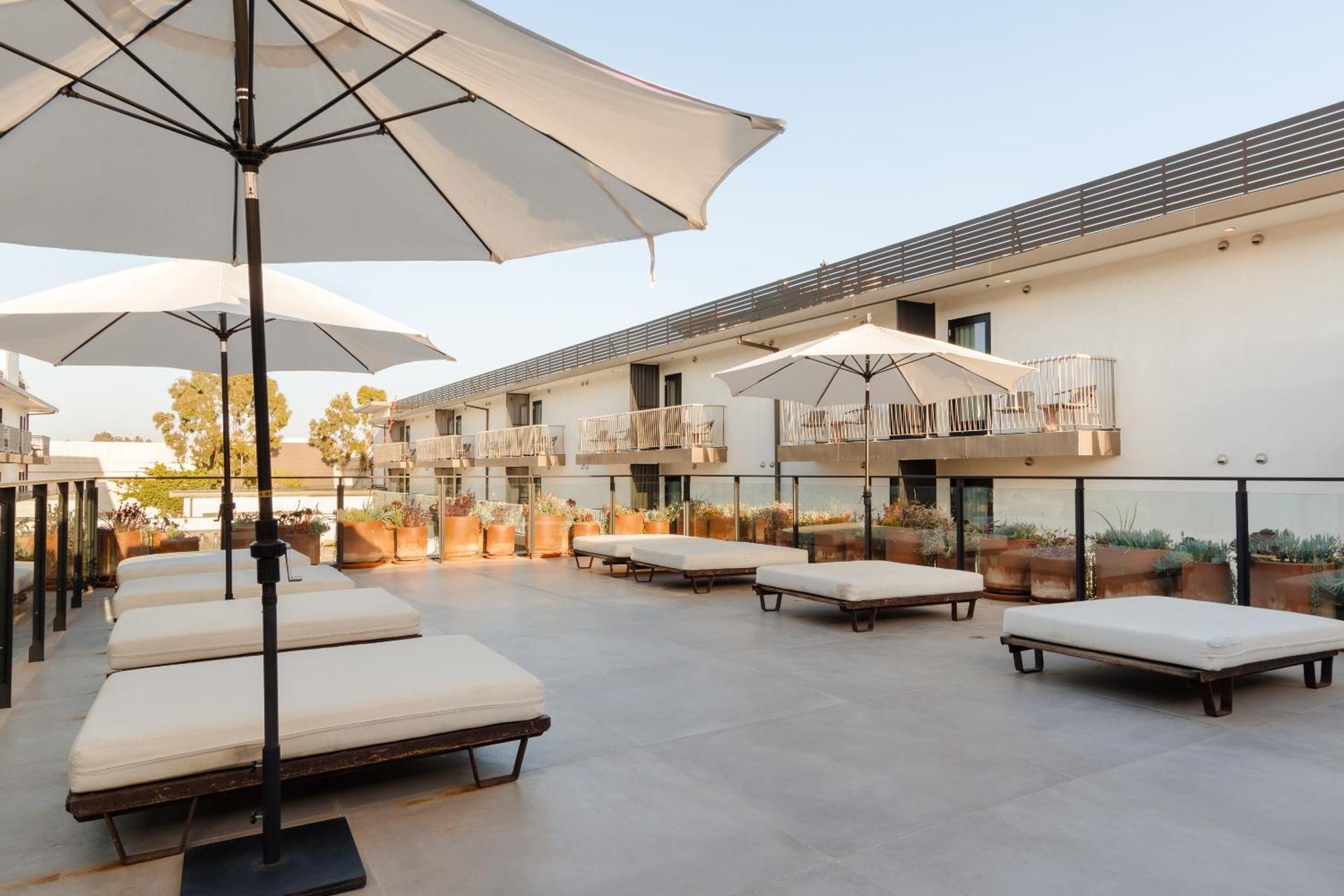 Sonder Lüm Otel Inglewood Dış mekan fotoğraf